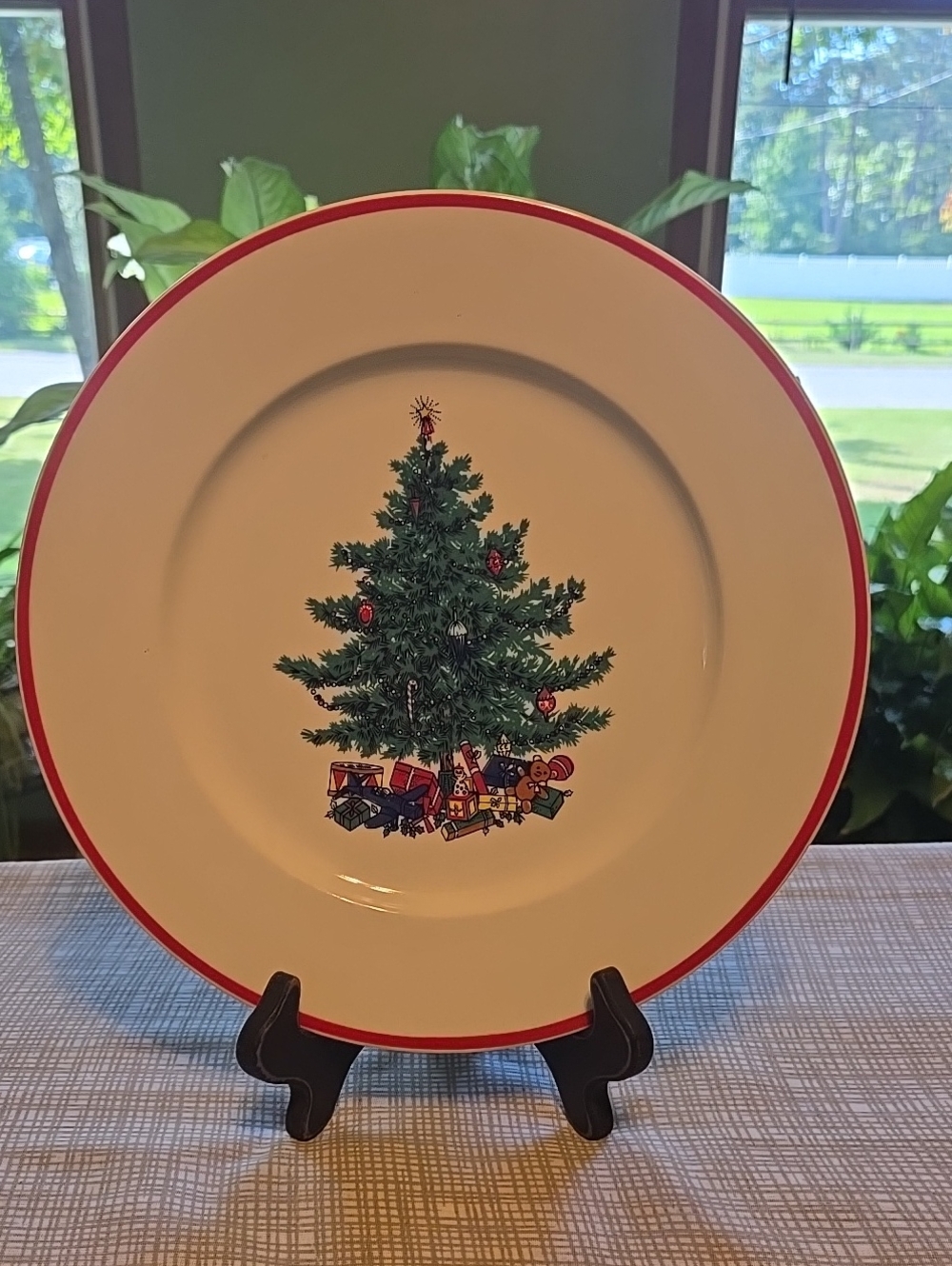 Festive Holiday Tree Decorative Plate - Red Trim
